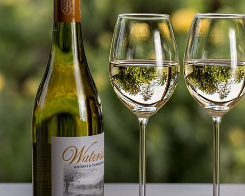tienda de vino blanco en Algimia de Almonacid Castellón